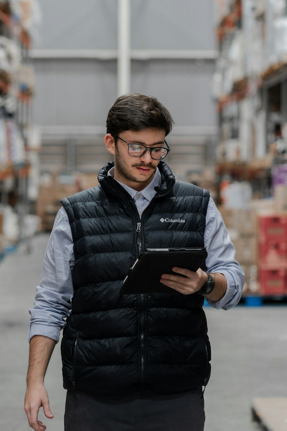 Intellyx manufacturing intelligence platform compared to Traditional MES
